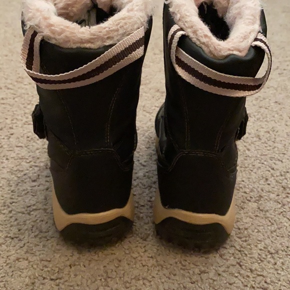 Girls Winter Boots - Picture 5 of 7